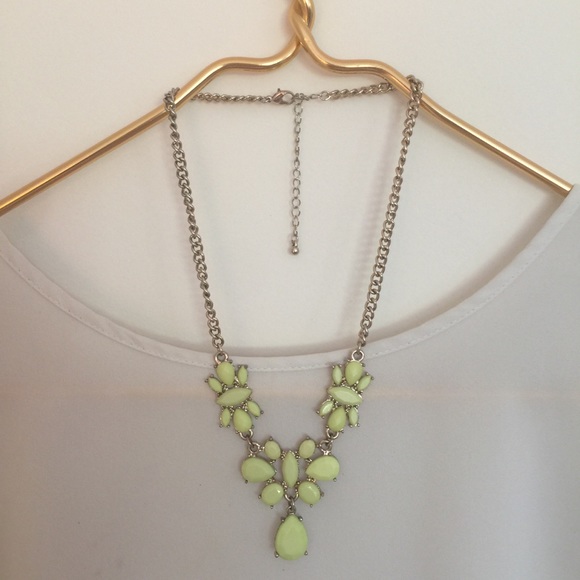 Jewelry - NEON YELLOW ACRYLIC STONE NECKLACE